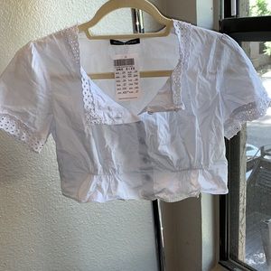Brandy Melville Cropped Peasant Top